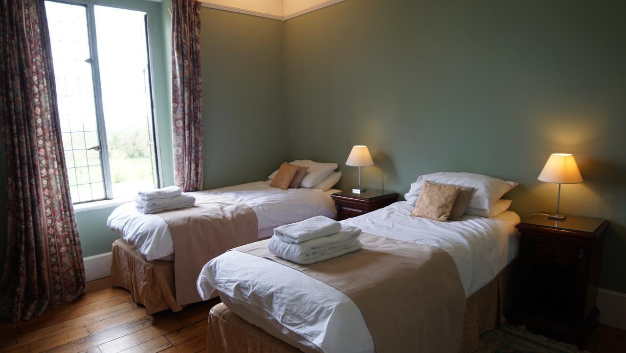 メルクシャム Cleeve House Bed & Breakfast エクステリア 写真