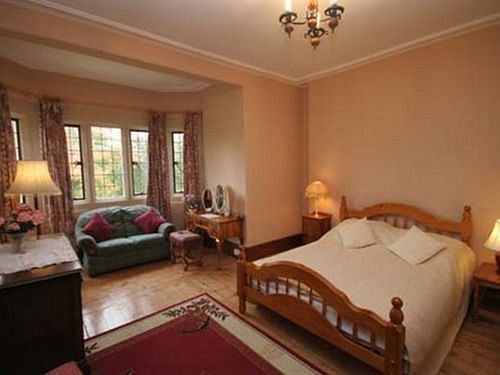 メルクシャム Cleeve House Bed & Breakfast エクステリア 写真