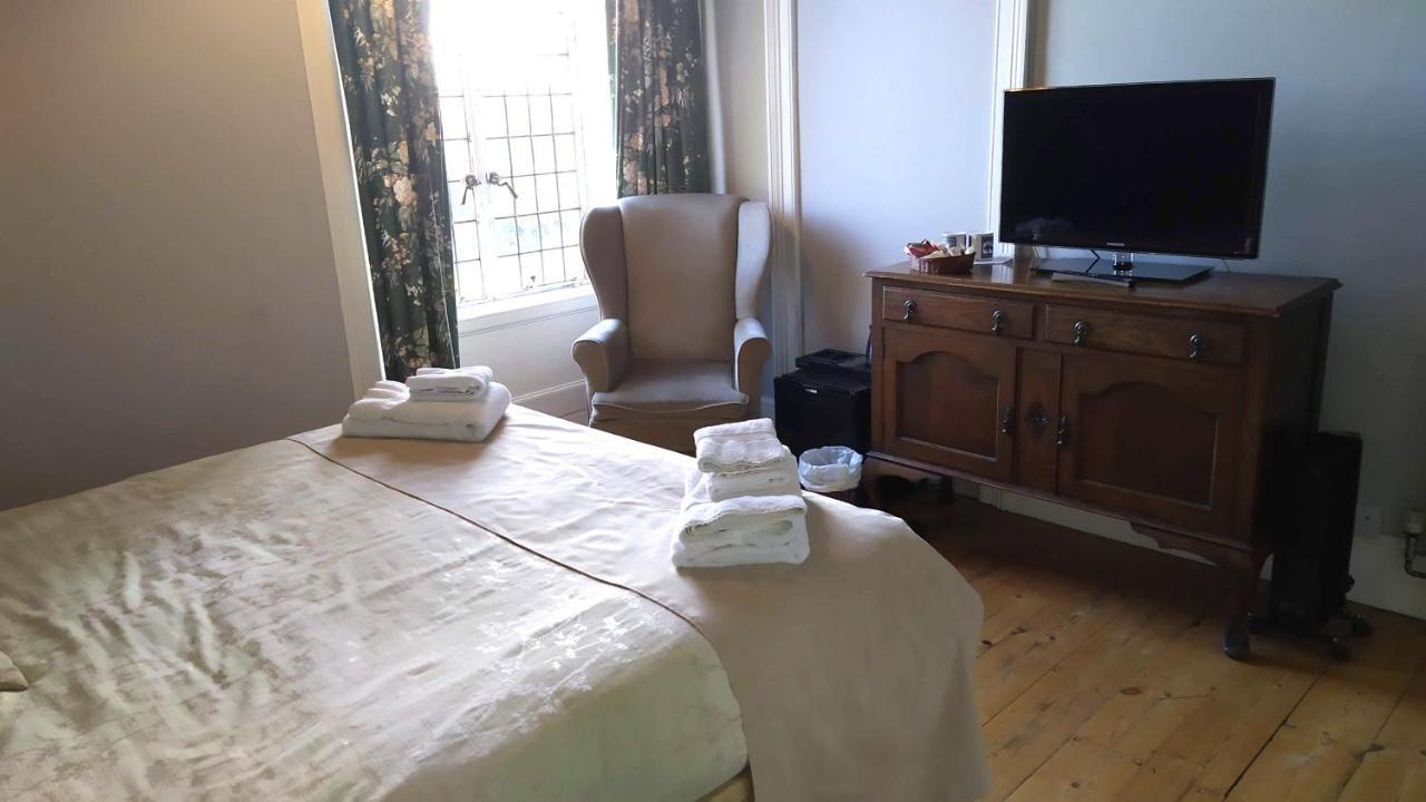 メルクシャム Cleeve House Bed & Breakfast エクステリア 写真