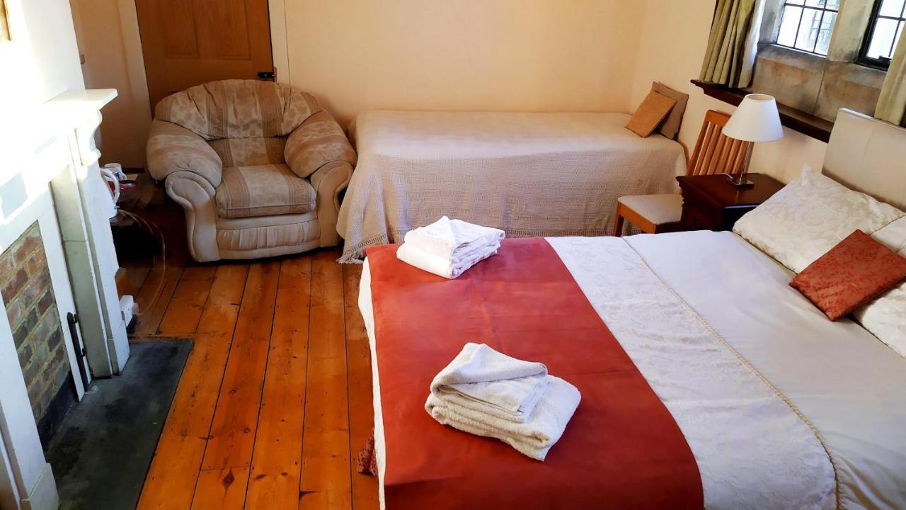 メルクシャム Cleeve House Bed & Breakfast エクステリア 写真